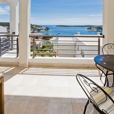 Rino Apartment Hvar Town Luaran gambar