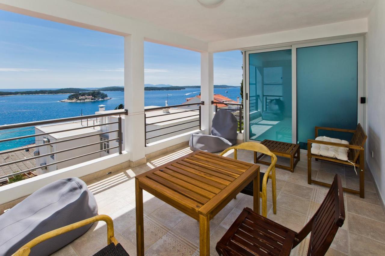 Rino Apartment Hvar Town Luaran gambar
