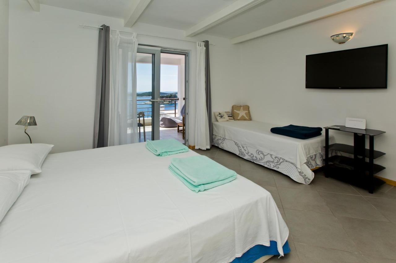 Rino Apartment Hvar Town Luaran gambar
